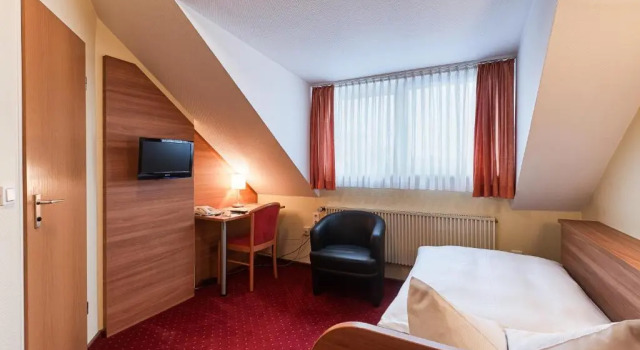 Номер Standard Hotel Nürnberger Trichter