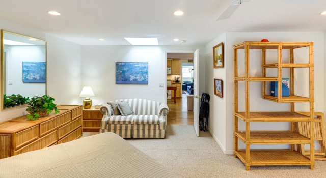 Charming Old Saybrook Home: Half-mi to Sand & Sea!, Book Feriehus Old Saybrook Connecticut