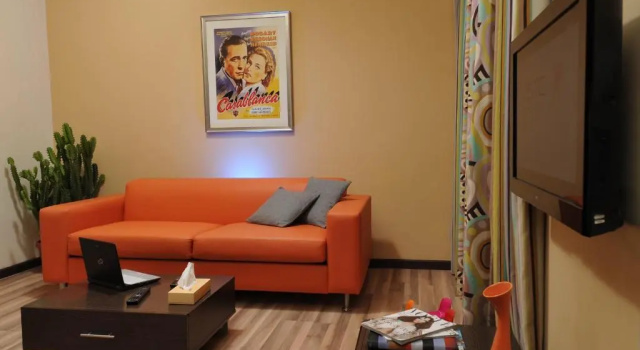 Полулюкс Suite Hotel Chrome - Beirut