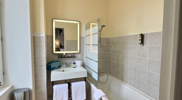 Номер Classic Logis Hôtel du Cygne