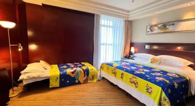Семейный люкс Ramada Plaza Lianyungang