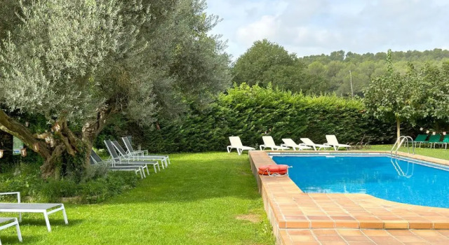 Коттедж с 3 комнатами Turisme Rural - Mas Vilà - Monells
