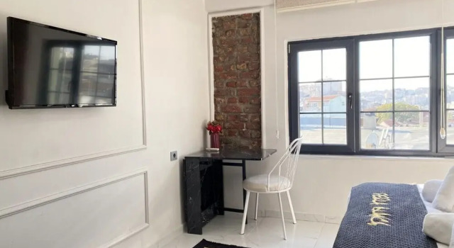 Cozy Flat With Central Location in Beyoglu