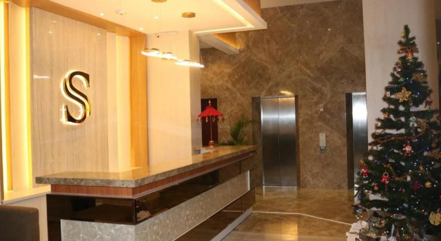 Surabaya River View Hotel