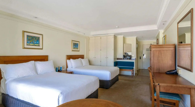 Двухместный номер Standard с видом на горы Pullman Cairns International