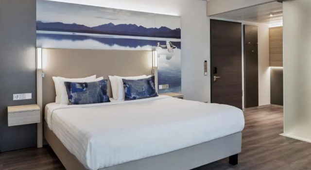 Двухместный номер Superior Courtyard by Marriott Oberpfaffenhofen Munich South