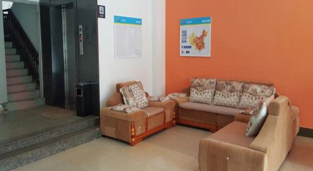 7 Days Inn Zhanjiang Xuwen 2nd Branch, Boek Hotel Hotels in Guangdong met parkeren, Parkeren