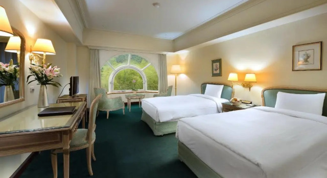 Двухместный номер Standard Le Midi Hotel Chitou