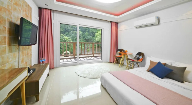 Gyeongju Green Valley Spa Pension, Забронировать Курортный отель СПА-отели провинции Кёнсан-Пукто, SPA-услуги