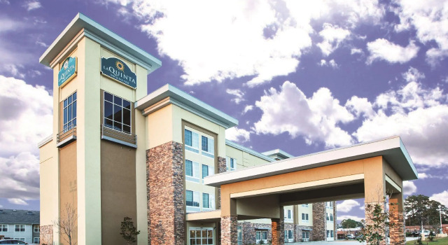 Четырёхместный номер Standard La Quinta by Wyndham Hattiesburg - I-59