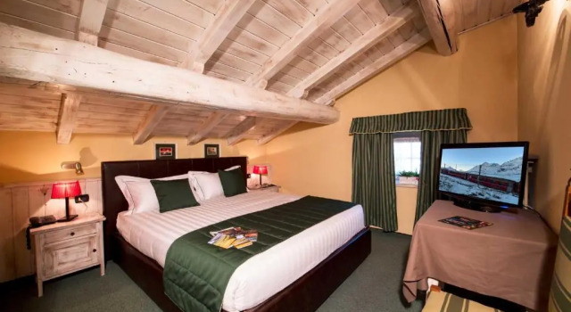 Номер Economy Hotel Alpina