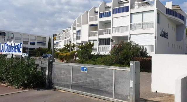 Студия Studio vue port à 500m de la plage