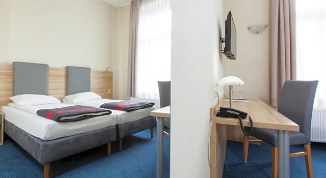 Номер Superior Jordan Guest Rooms