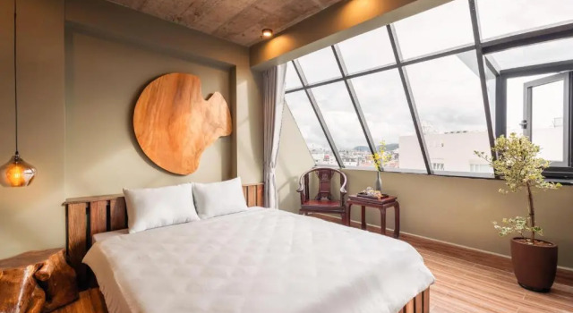 Двухместный номер Deluxe с балконом Pi Boutique Hotel
