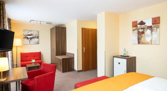 Hotel-Residenz Immenhof, Забронировать Отель Майкаммер 