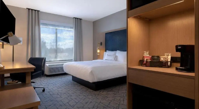 Номер Standard с видом на город Fairfield by Marriott Inn & Suites Denver Airport at Gateway Park