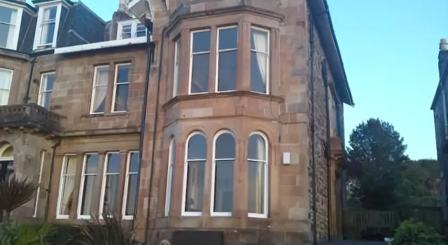 St.Ebba B&B, Забронировать Отель «постель и завтрак» Ротсей Isle of Bute, рядом с Сад Арденкрейг