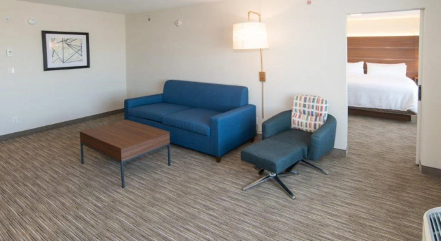 Люкс Holiday Inn Express & Suites - North Battleford by IHG
