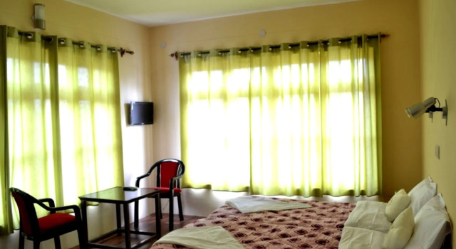 Hotel Ladakh Heaven, Забронировать Отель Отели Джамму и Кашмира с парковкой, Парковка