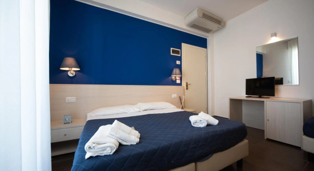 Hotel Alabama, Забронировать Отель Отели Риччоне с парковкой, Парковка