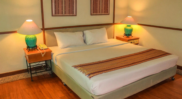 Parkside Nuansa Maninjau Resort, Rezerwuj Ośrodek wypoczynkowy Hotele 3-gwiazdkowe w Maninjau, 3*