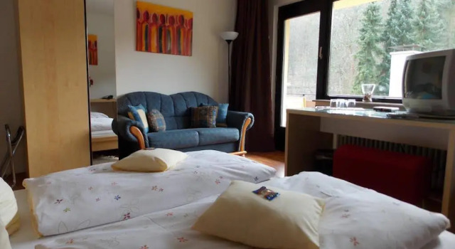 Hotel Talburg, Забронировать Отель Хайлигенхаус Северный Рейн-Вестфалия
