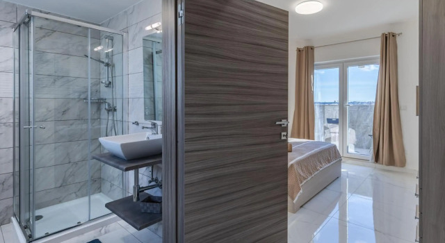 Terrace View - Stylish Two Bedroom Penthouse, Réserver Hôtel Msida Île de Malte