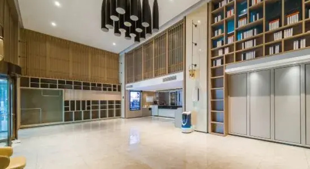 Starway Hotel (Wuhan Hanxi First Road Subway Station)