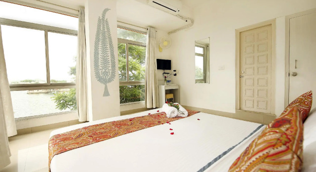 Hotel Casa by the lake, Забронировать Отель Отели штата Раджастхана с завтраком, Завтраки