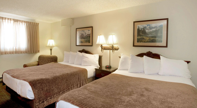 Четырёхместный номер Standard Best Western Torchlite