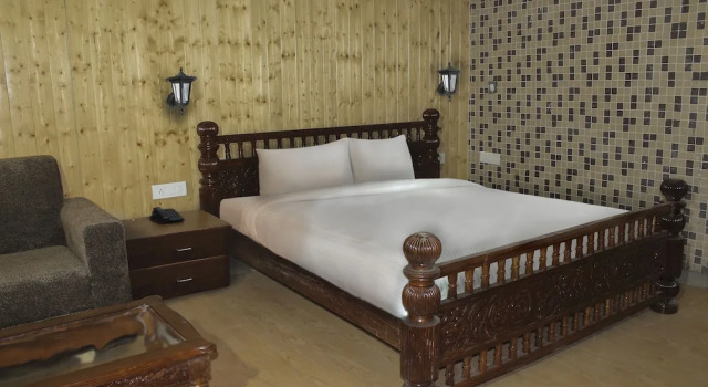 KVR Clarks Inn, Kufri, Забронировать Отель Отели Куфри с завтраком, Завтраки