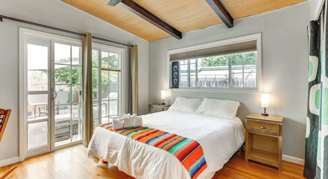 Peaceful Vista House w/ Gas Grill: 1 Mi to Dtwn!, Rezerwuj Hotel Vista San Diego County