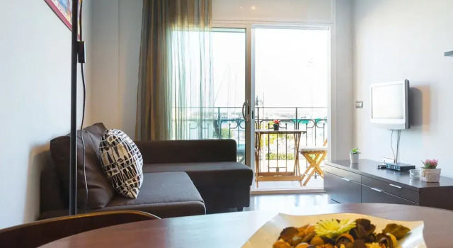 Апартаменты c 1 комнатой с балконом и с видом на море Apartamentos La Torre