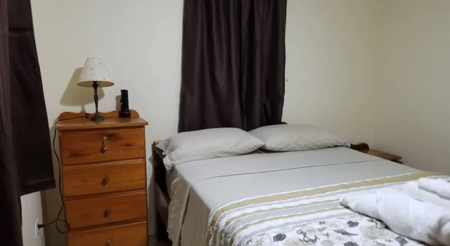 Canuck Cottage Two Bedroom House, Rezervați Casă de vacanță Vile în Belize Islands, Vilă