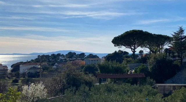 Apartments Vesna, Prenota Appartamento Hotel a Isole Quarnerine con parcheggio, Parcheggio