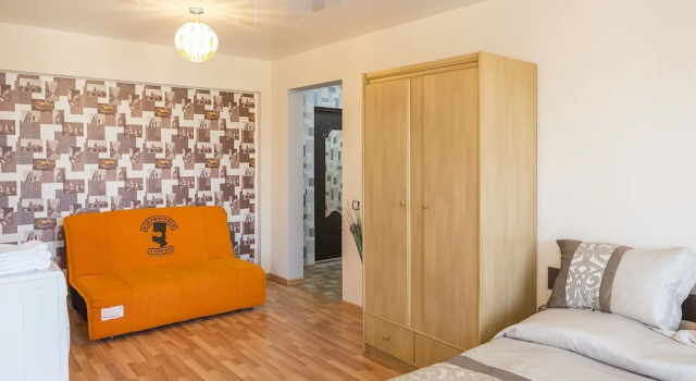 Apartment Comfort on Yadrintseva 18, Boek Appartement Oktyabrsky Administrative District Irkoetsk