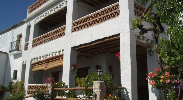 Caseria De Comares, Varaa Hotelli Zaidín 