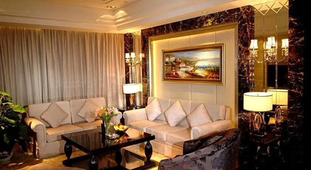 Люкс Presidential Haoyin Gloria Plaza Hotel