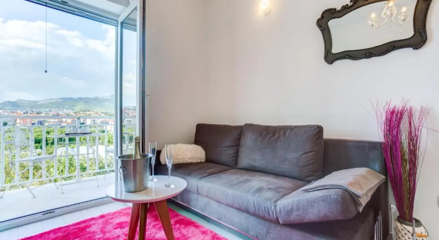 Апартаменты Apartment Melki