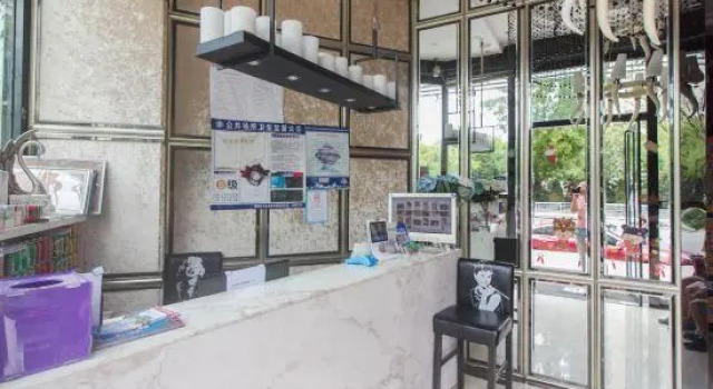 Yijia 99 Business Hotel Qingdao Zhengyang Road