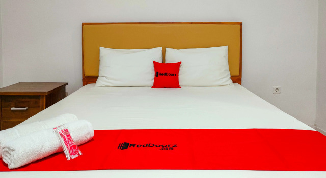 Reddoorz Syariah Near Bandara Yia Kulon Progo, Book Hotel Temon Yogyakarta Province