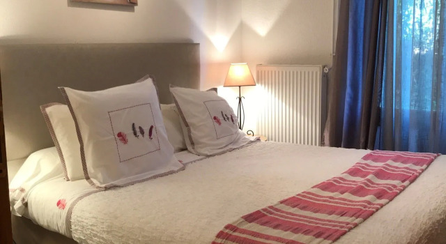 Villa Le jardin de la cité, Réserver Hôtel Hôtels à Carcassonne avec parking, Parking