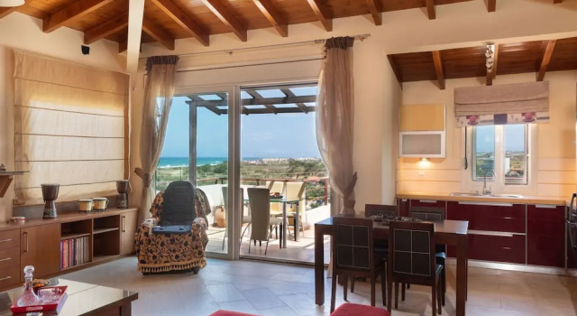 Apollo Sea View Apartment