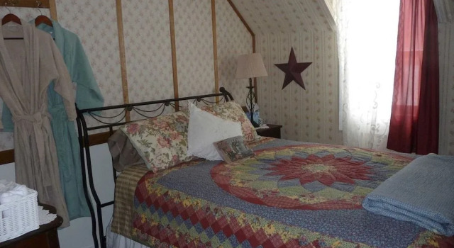 Stay Twin Lakes Cottage, Buchen Sie Pension Twin Lakes USA