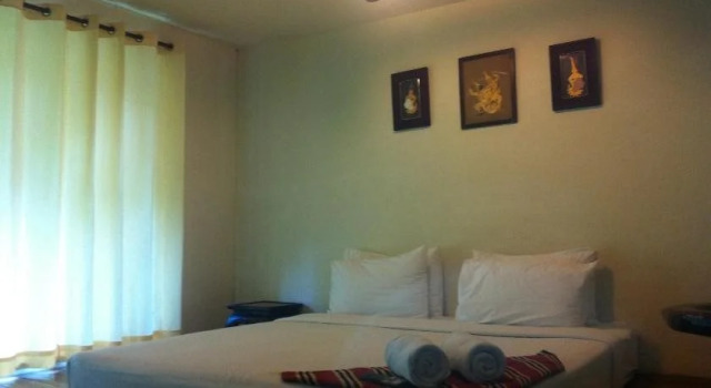 Ploy Resort