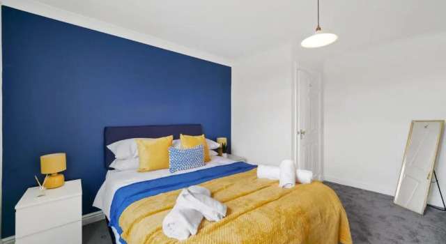 Апартаменты Large Duplex Penthouse in Central York - Parking