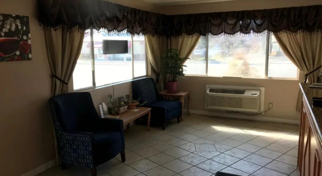 Vino Inn & Suites