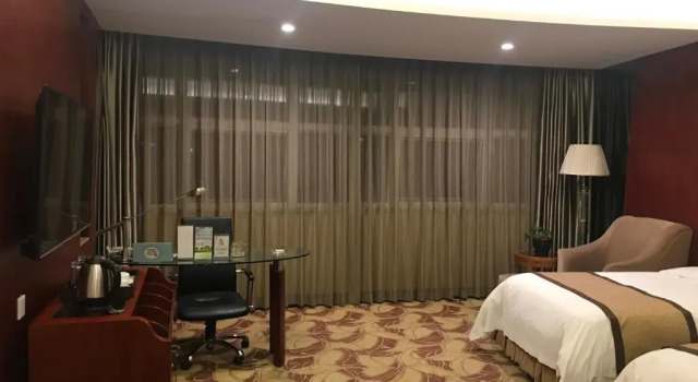 Ourland Hotel, Buchen Sie Hotel 4-Sterne-Hotels in Chongqing, 4*