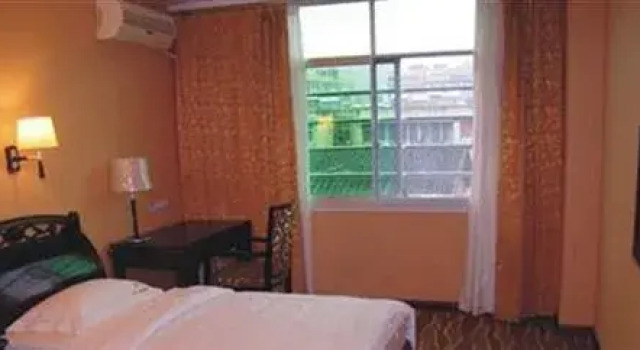 Xichang First Dynasty Hotel, Prenota Hotel Xichang Sichuan