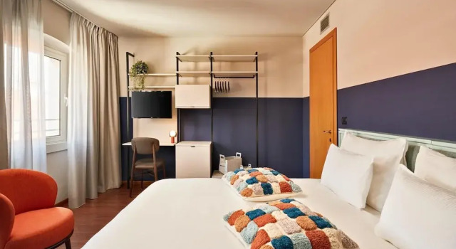 Schone Wohnung mit Aufzug, Забронировать Отель Отели в центре Триеста, в центре, Парковка
